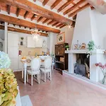 Apartment In Farmhouse In Wine Resort *